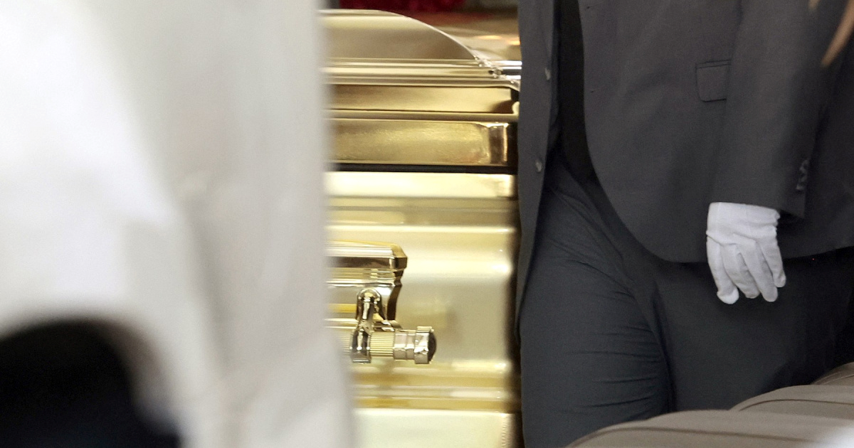 Najtraženiji čovjek u Meksiku pokopan u zlatnom lijesu