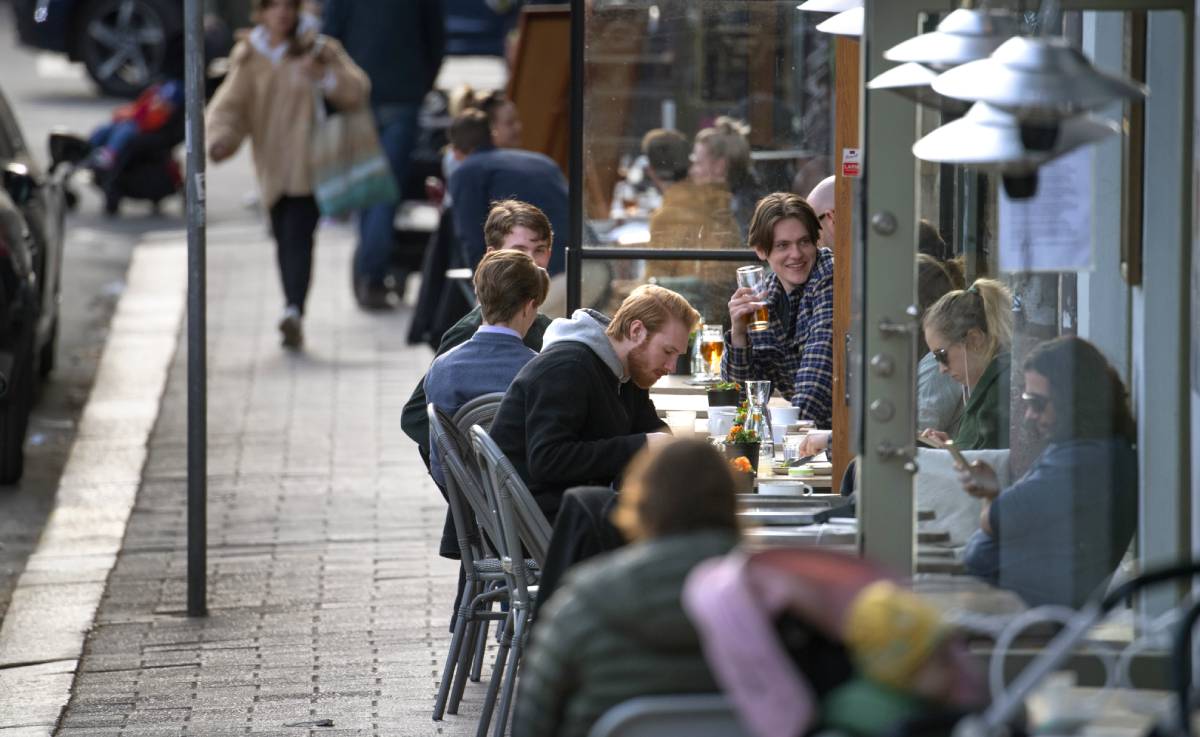 Švedski virolog: Koronu je imalo 600.000 stanovnika Stockholma, 99% ih to ni ne zna
