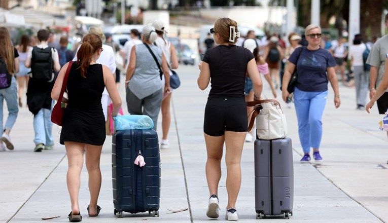 Ministarstvo: Turisti će u Hrvatskoj dobiti zdravstvene usluge bez naplate