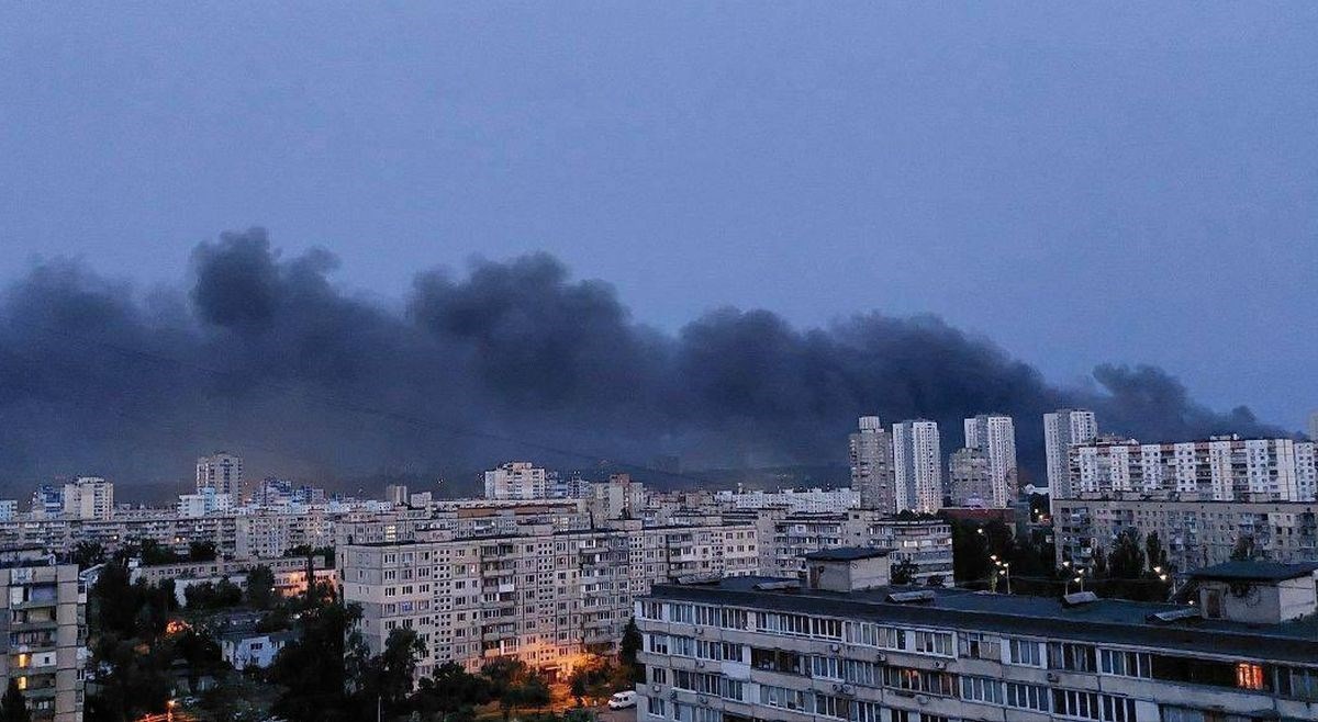 Napad dronovima na Kijev i Odesu. Muškarac poginuo, gađali i rodilište