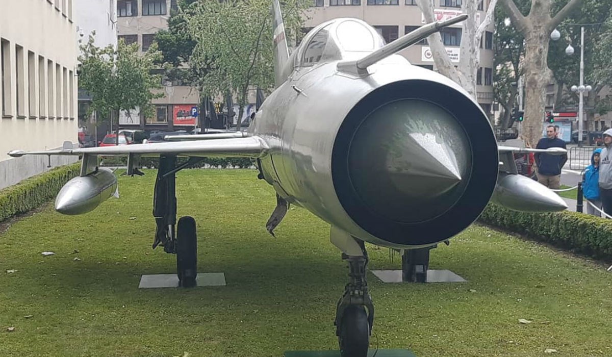 Vojni avioni danas lete iznad pet županija, moguće probijanje zvučnog zida