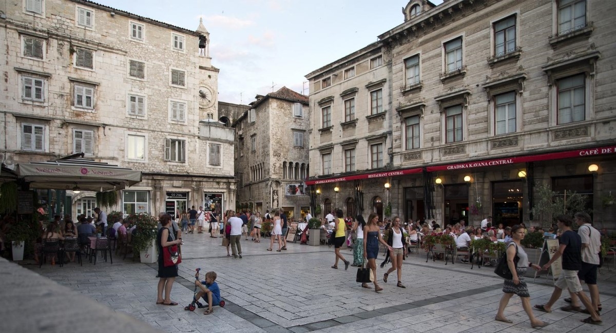 Splićanin gradskoj službenici napisao da je nesposobna, dobio kaznu od 100 eura