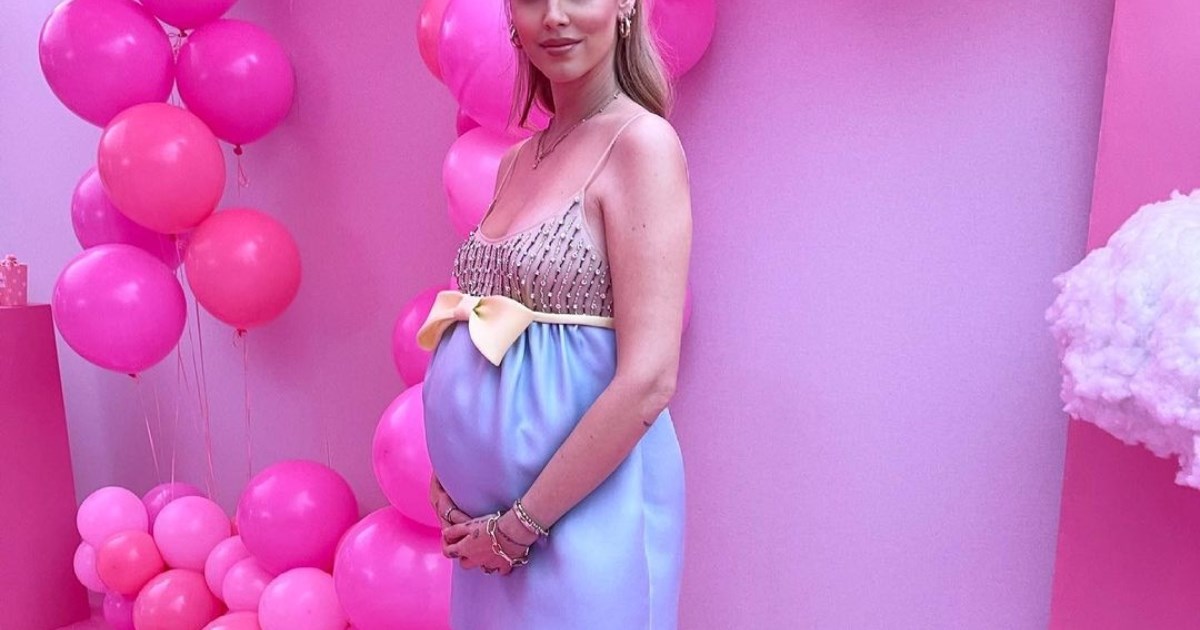 Najbogatija modna blogerica rodila kćer. Objavila prvu fotografiju i otkrila ime