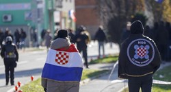 Uhićen muškarac iz okolice Zagreba, u Vukovaru nosio zastavu s nedopuštenim simbolima