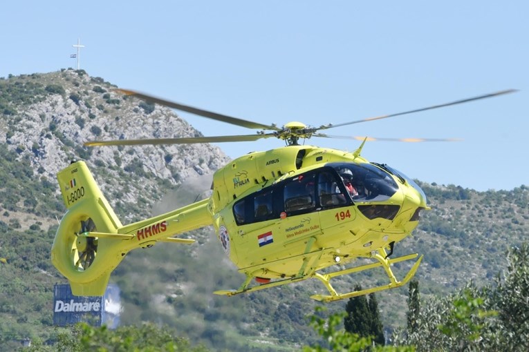 Muškarac se gušio u restoranu kod Vrgorca, hitna ga helikopterom prevezla u Split