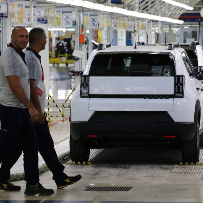 U Europi značajno pala prodaja električnih automobila. U Kini i SAD-u porasla