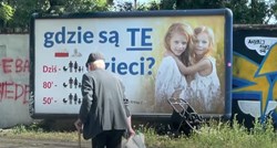 Po cijeloj Poljskoj postavljeni plakati koji pozivaju na rađanje više djece