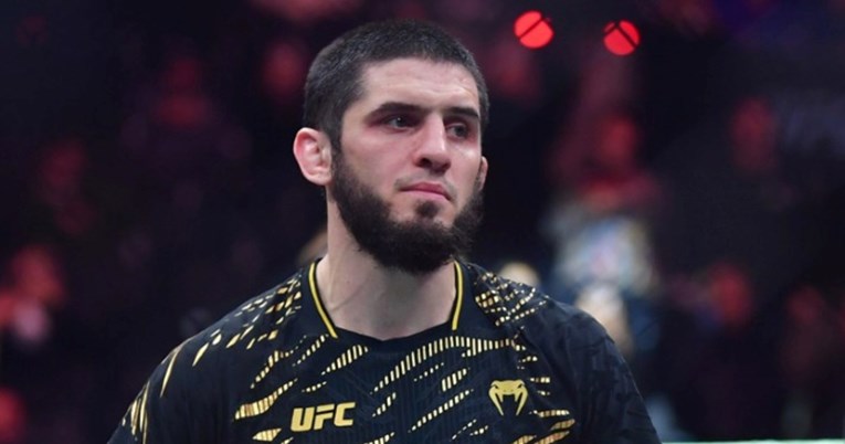 Islam Mahačev je novi prvak UFC-ove velter kategorije