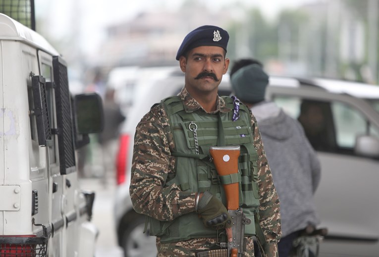 Indija i Pakistan uspostavili prve kontakte od nove eskalacije