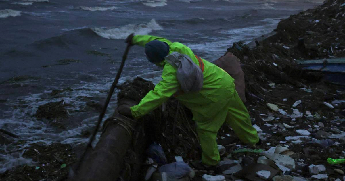 Hong Kong se priprema za najgori tajfun ove godine. Zatvorene škole, otkazani letovi