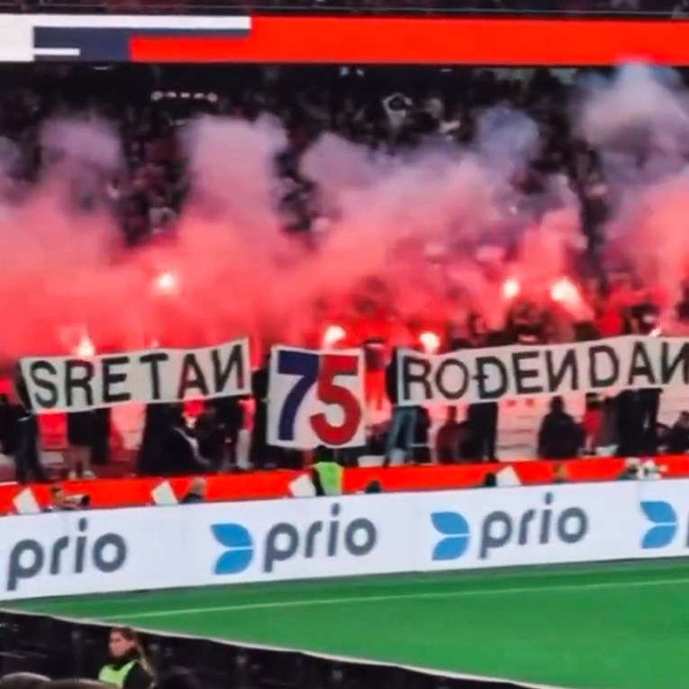 VIDEO Navijači Benfice čestitali rođendan Torcidi transparentom i bakljadom