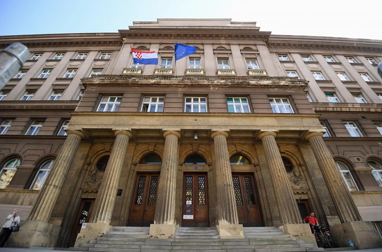 U svibnju porastao broj osiguranih pri Hrvatskom zavodu za mirovinsko osiguranje