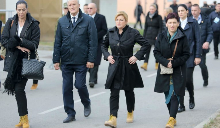 FOTO Kolinda opet u Vukovar došla u zengama