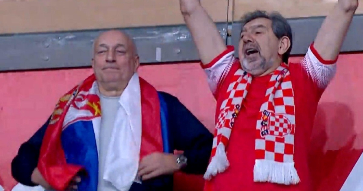 Srpska zastava i hrvatski šal zajedno na tribinama u Beogradu