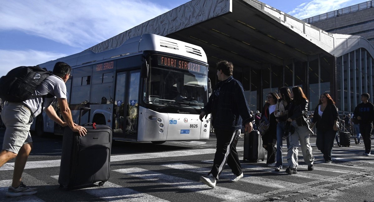 Velik broj mladih napušta Italiju: "Ne želim se brinuti imam li 15 eura za kupovinu"