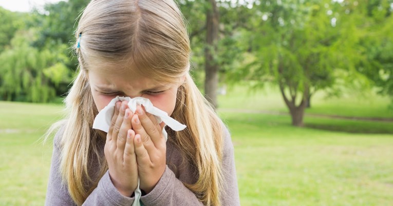 Nasljeđuju li djeca alergije od roditelja? Evo što povećava rizik i kako ga smanjiti