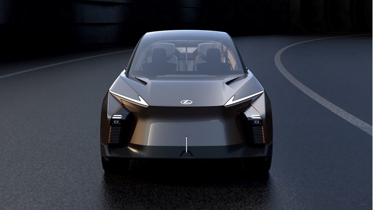Novi Lexus bit će vozačev robot-batler