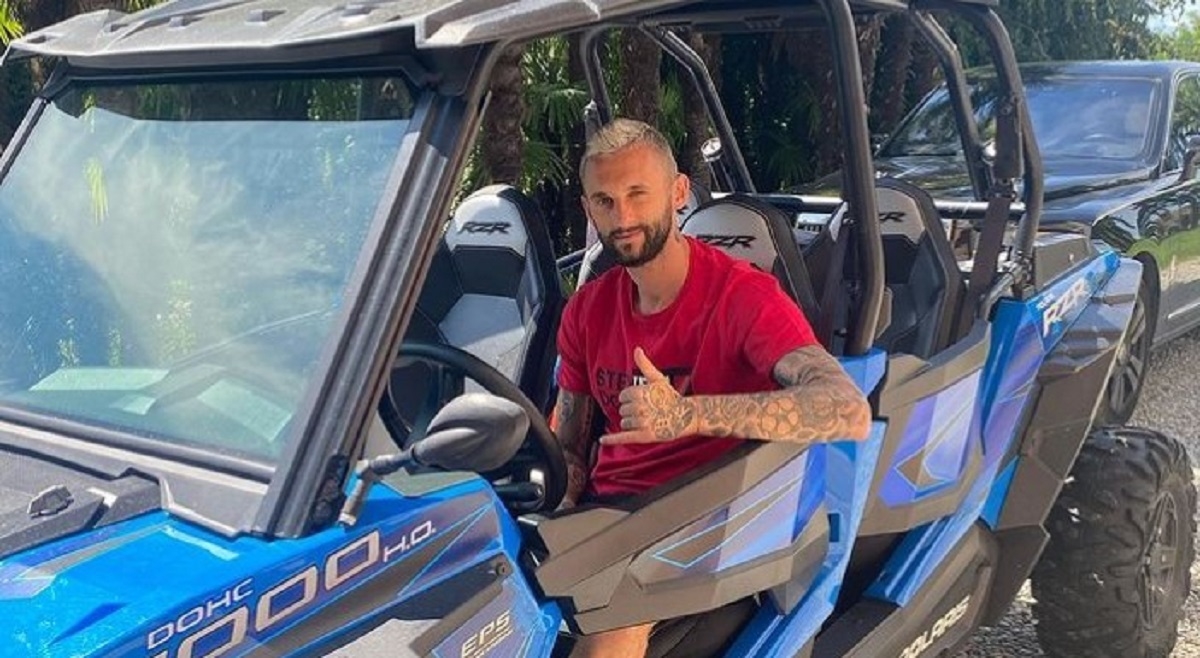 Brozović pokazao kako se zabavlja, Lovren se odmah javio duhovitim komentarom