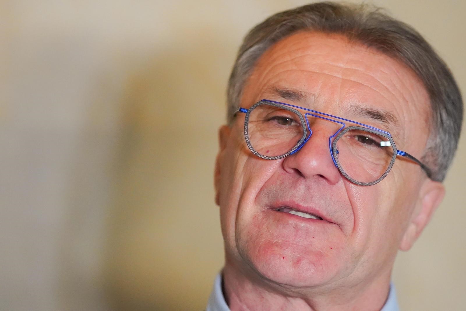 Agenti SIPA-e upali u kuću uhićenog šefa suda BiH. Mamić mu dao sat od 15.000 eura?