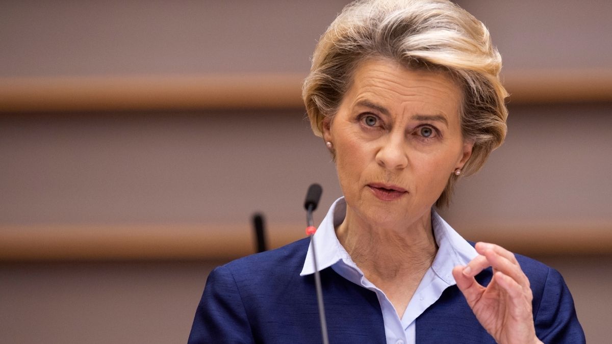 Von der Leyen: Cjepivo će biti odobreno za tjedan dana. Cijepljenje neka krene odmah