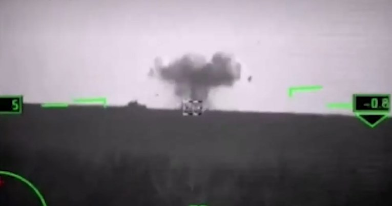 Rusija: Srušili smo ukrajinski avion, 4 drona i raketu, ubili smo 300 vojnika