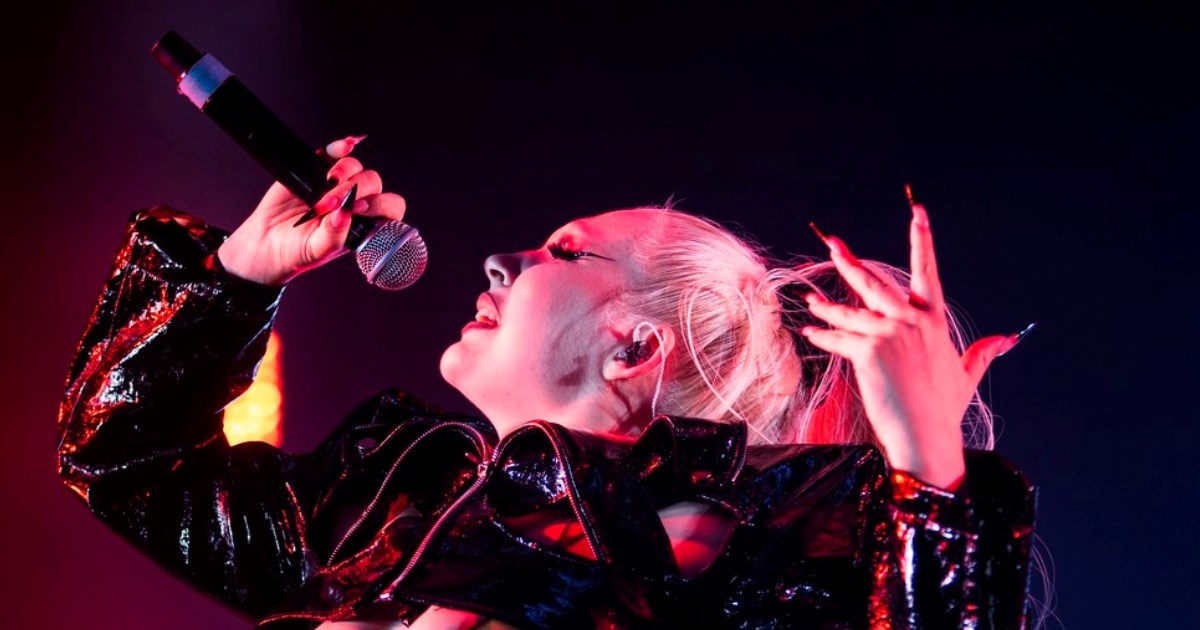 Pjevačica doživjela 18+ nezgodu na Coachelli pa pobjegla s pozornice