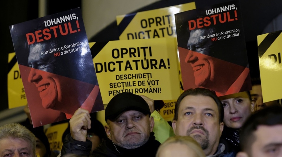 Prosvjedi u Rumunjskoj protiv poništenja izbora na kojima je pobijedio desničar