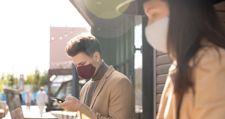Štite li maske i od onečišćenja zraka?