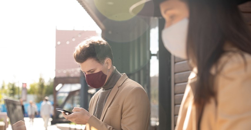 Štite li maske i od onečišćenja zraka?