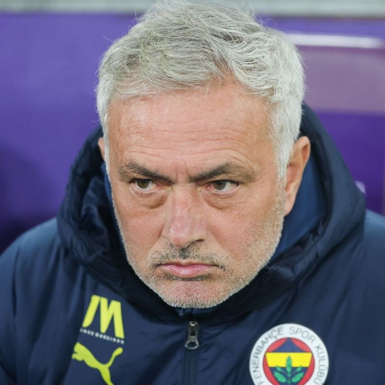 Galatasaray optužio Mourinha za rasizam prema Turcima i najavio kaznenu prijavu