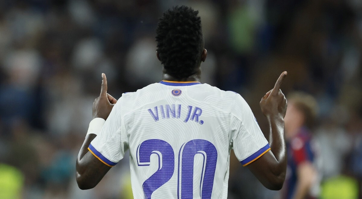 Romano: Vinicius će uskoro dobiti ponudu Reala. Klub ga želi dugoročno vezati