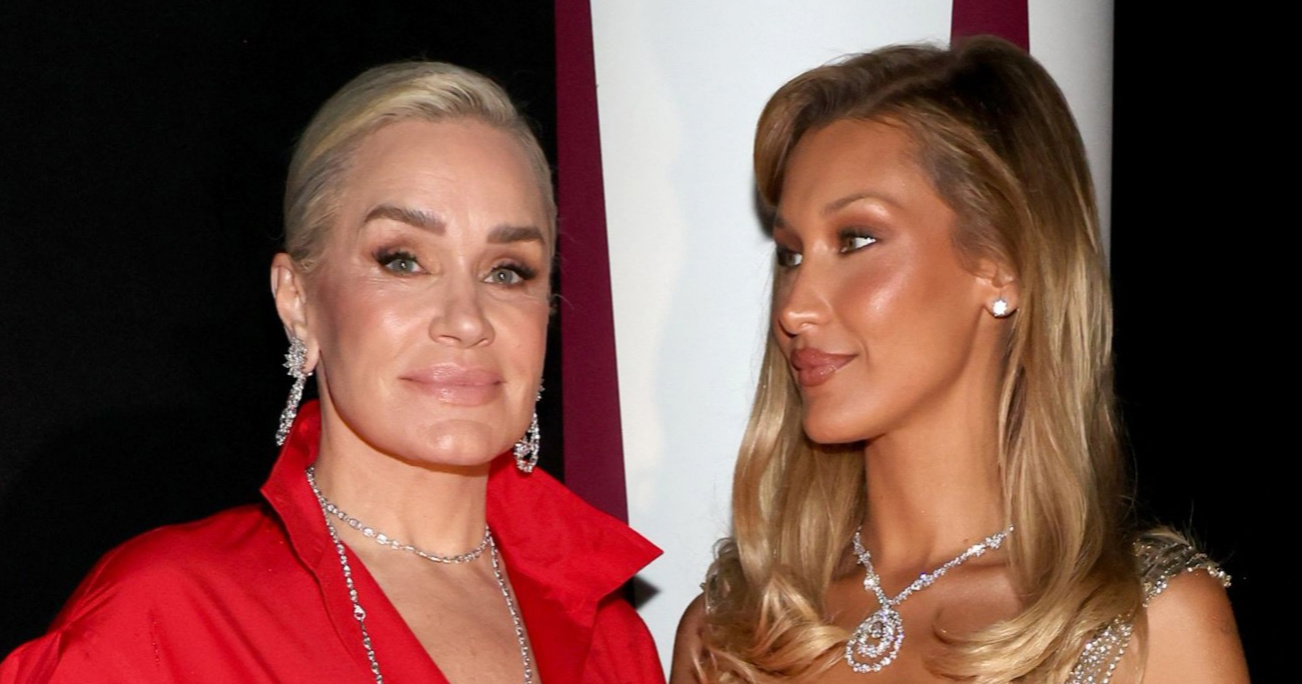 Yolanda (62) i kći Bella (29) Hadid privukle pažnju na festivalu u Cannesu