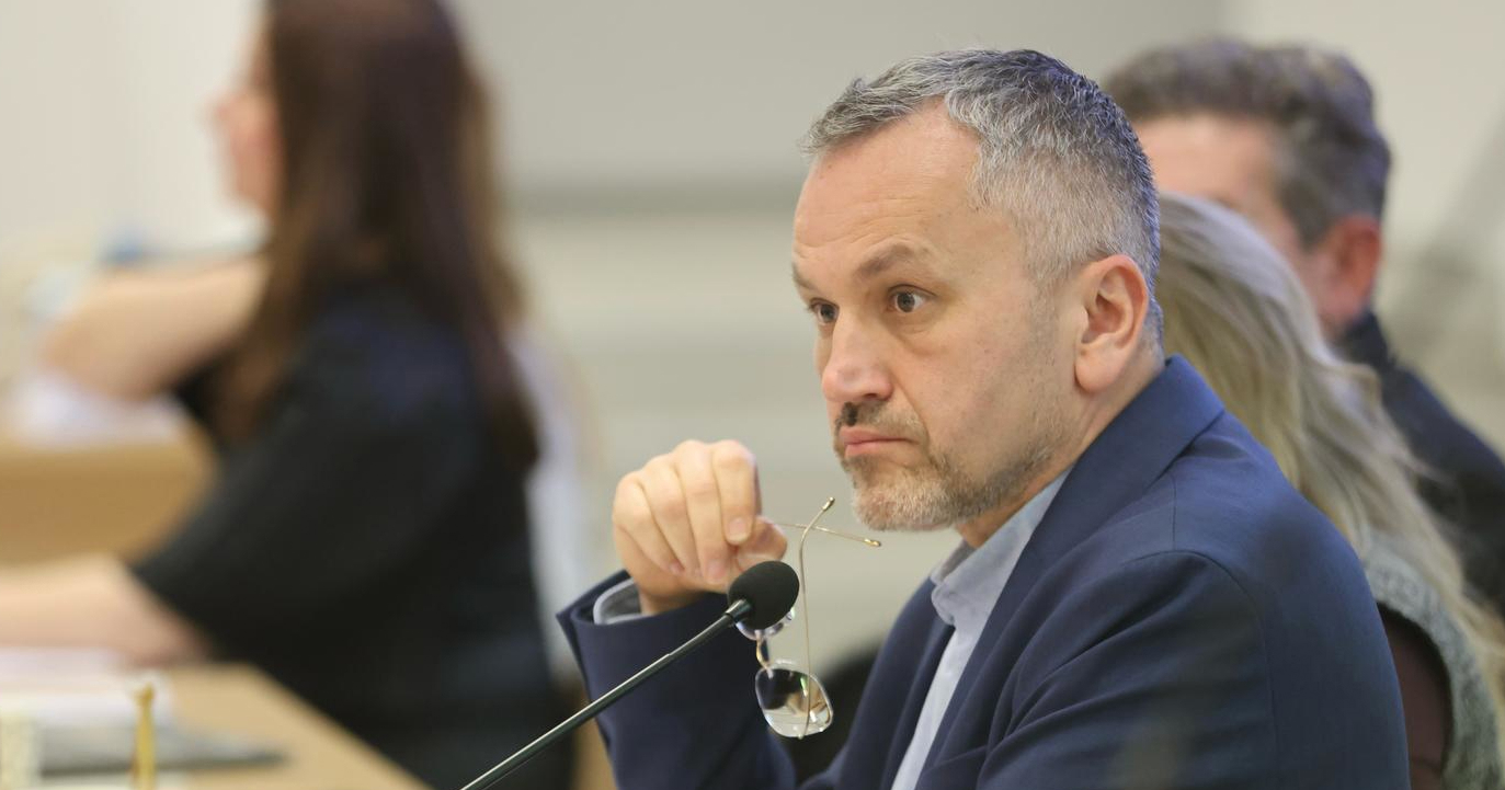 Tko je Mate Šimundić, političar koji feminizam zove luđačkom ideologijom?