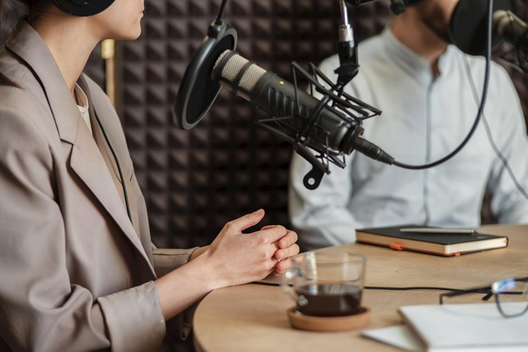 Uspon podcasta: Kako audio sadržaj osvaja mlađu generaciju