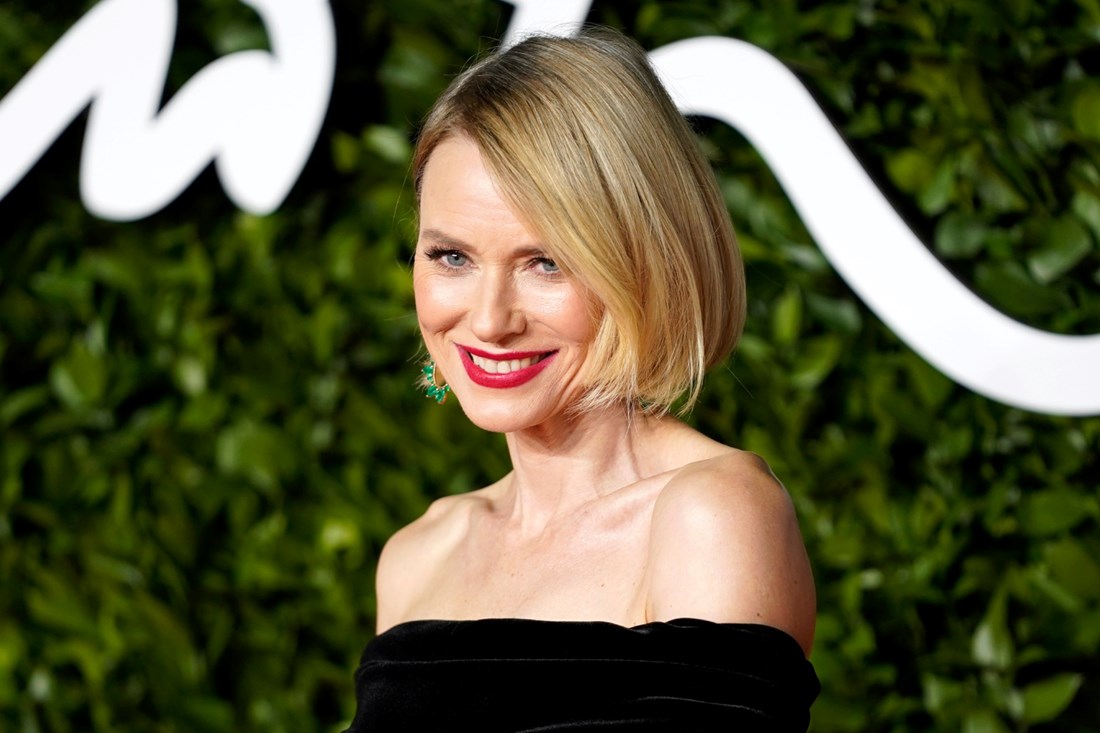 Naomi Watts pokazala dnevni boravak - jasno je da obožava tihi luksuz