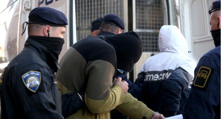 Dva muškarca optužena da su u Trogiru silovali 18-godišnjakinju