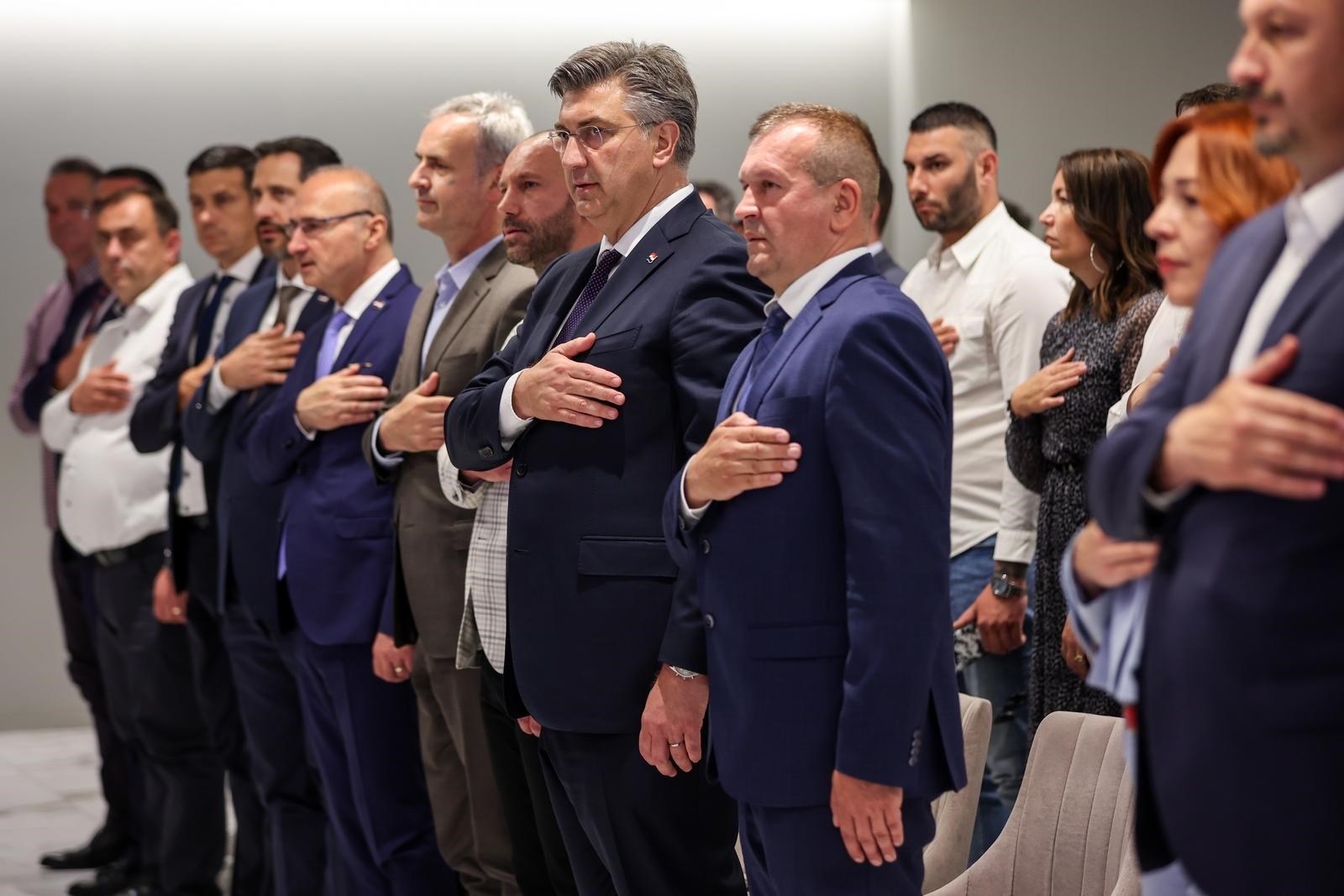 Plenković obećava: Do 2028. Hrvatska će dostići 82 posto razvijenosti EU