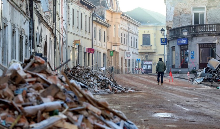 Islamska zajednica u BiH prikuplja novac za stradale u potresu