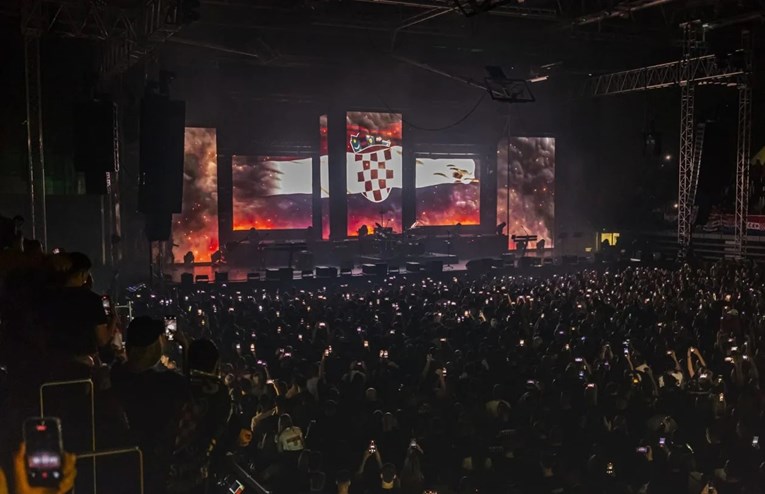 VIDEO Thompson objavio snimku trenutka kad je u Osijeku zapjevao Bojnu Čavoglave