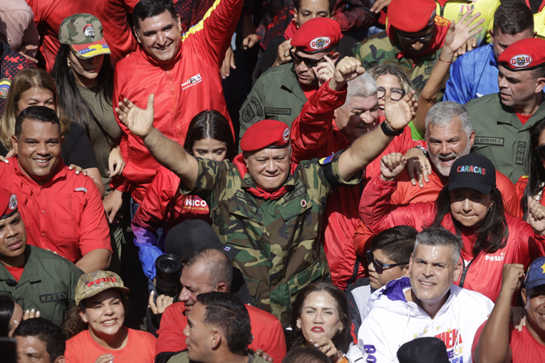 "On je živi mrtvac": Tko je Venezuelanac za kojeg Trump nudi 25 milijuna dolara?