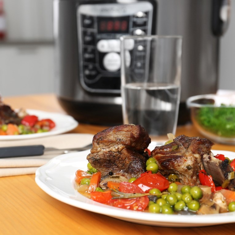 Greške kod kuhanja: Ove namirnice nikako nemojte kuhati u sporom kuhalu