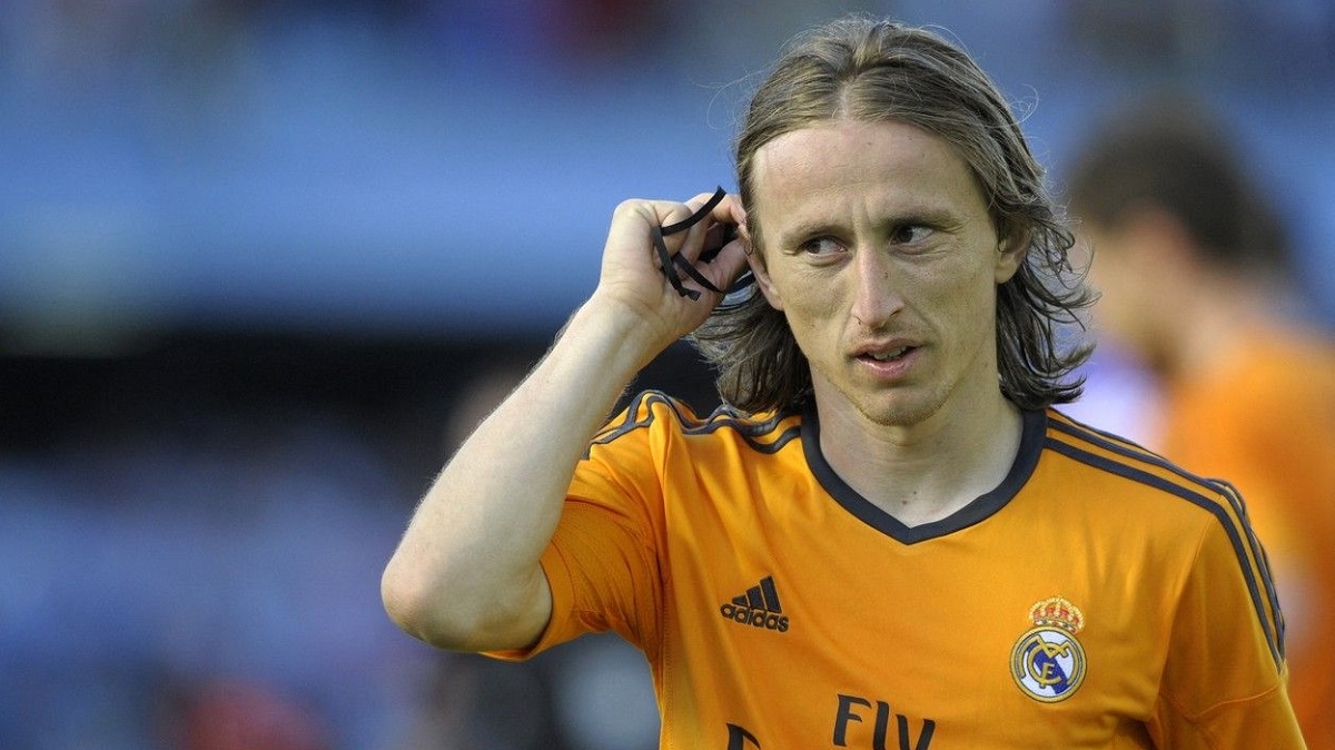 As: Modrić danas u derbiju igra poziciju na kojoj nije bio deset godina