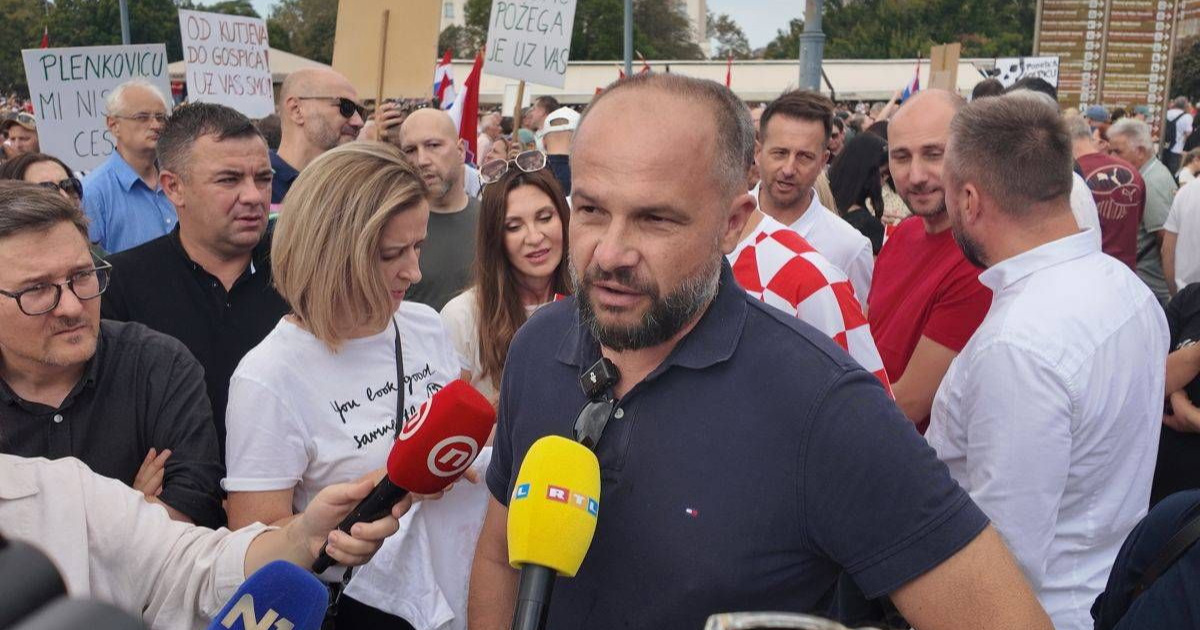 SDP: Nema razlike između Plenkovića, Vučića i Orbana