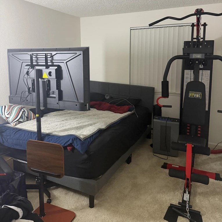 Je li ovo najgora muška soba ikad? Internet je podijeljen