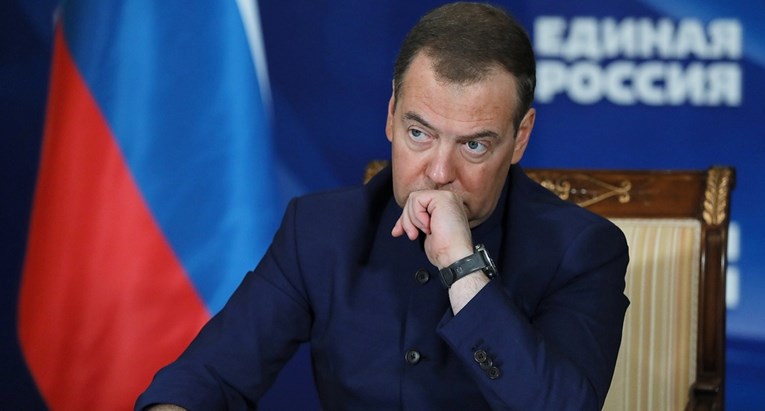 Medvedev: Nemamo više opcija. Moramo eliminirati Zelenskog