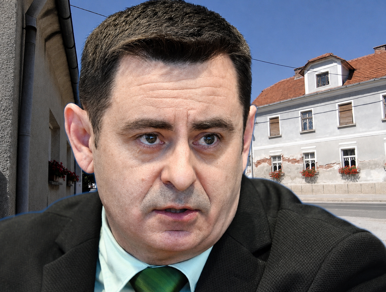 Načelnik općine od 2000 ljudi poticaje za nekretnine dodijelio sebi i svojoj ženi