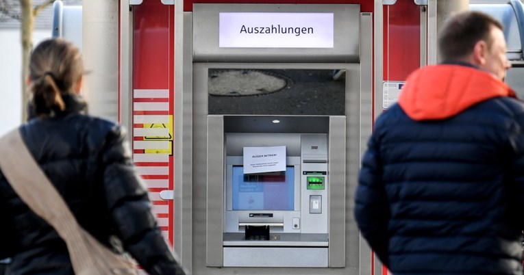 Njemačka gomila milijarde eura gotovine, priprema se na mogući nestanak struje
