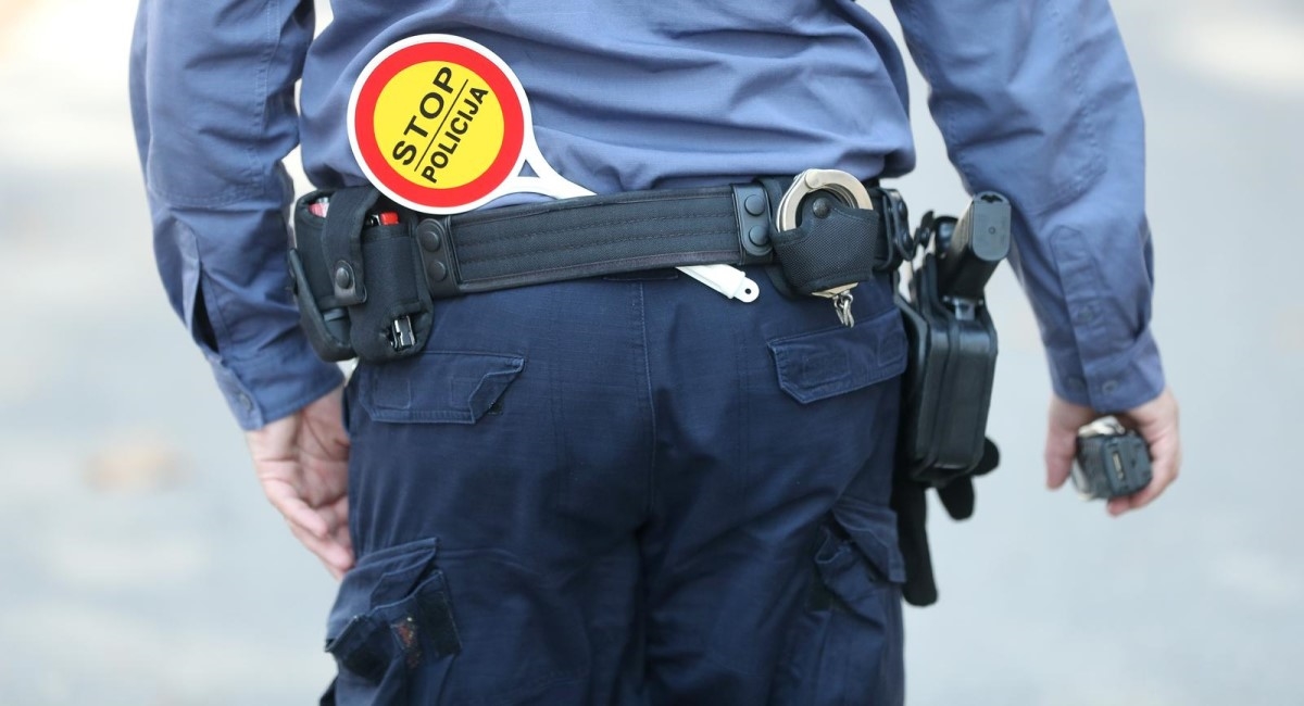 Sisački policajci pucali na čovjeka pa lagali da ih je pokušao ubiti