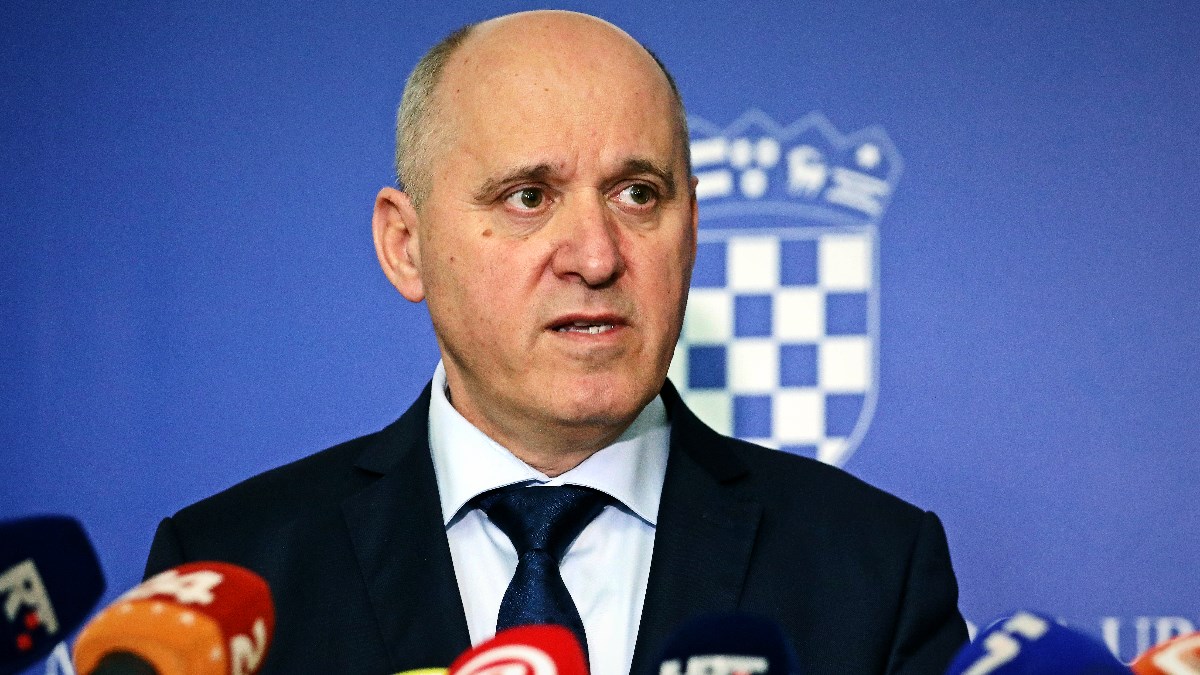Bačić: Do 1. studenog će svi u kontejnerima biti adekvatno smješteni