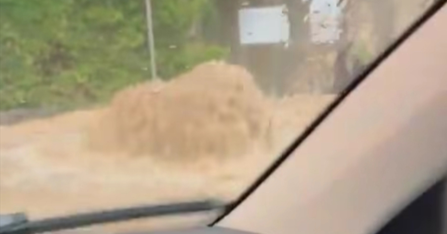 VIDEO Nevrijeme pogodilo Zadar, auto upao u šaht